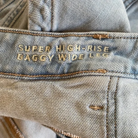 American Eagle Stretch Super High-Rise Baggy Wide Leg Jeans Size 18 Regular - Picture 9 of 9
